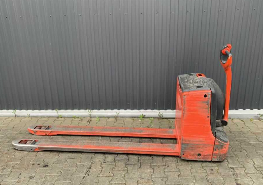 Linde T18 - Pallet truck: picture 2 Linde T18 - Pallet truck: picture 2