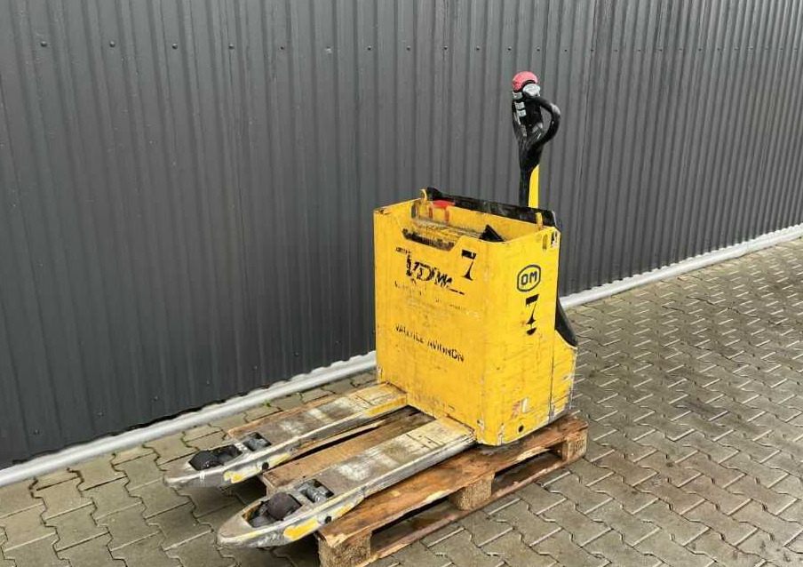 OM TL1812 - Pallet truck: picture 1 OM TL1812 - Pallet truck: picture 1