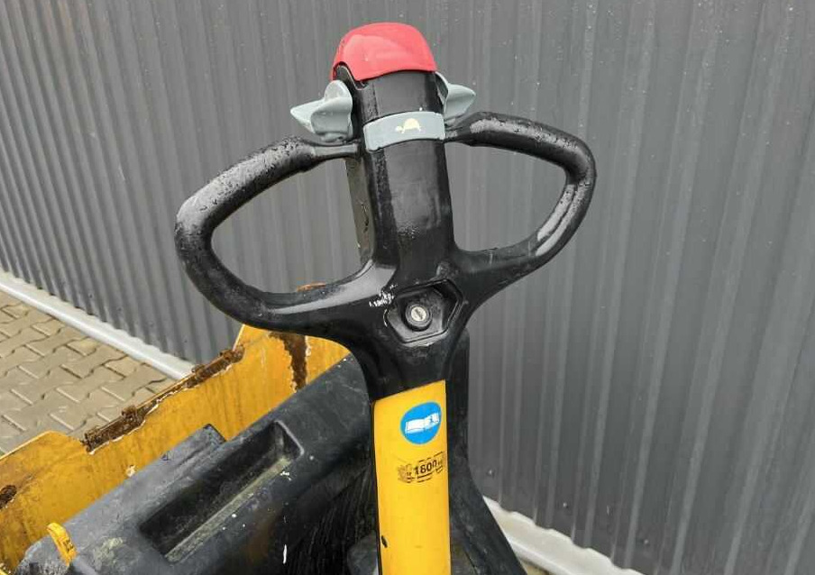 OM TL1812 - Pallet truck: picture 5 OM TL1812 - Pallet truck: picture 5