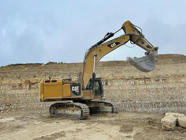 Caterpillar 374 LME - Crawler excavator: picture 1 Caterpillar 374 LME - Crawler excavator: picture 1
