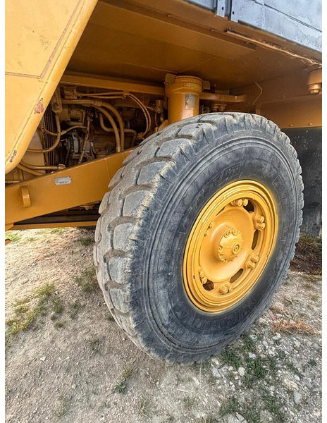 Caterpillar 769D - Dumper: picture 3 Caterpillar 769D - Dumper: picture 3