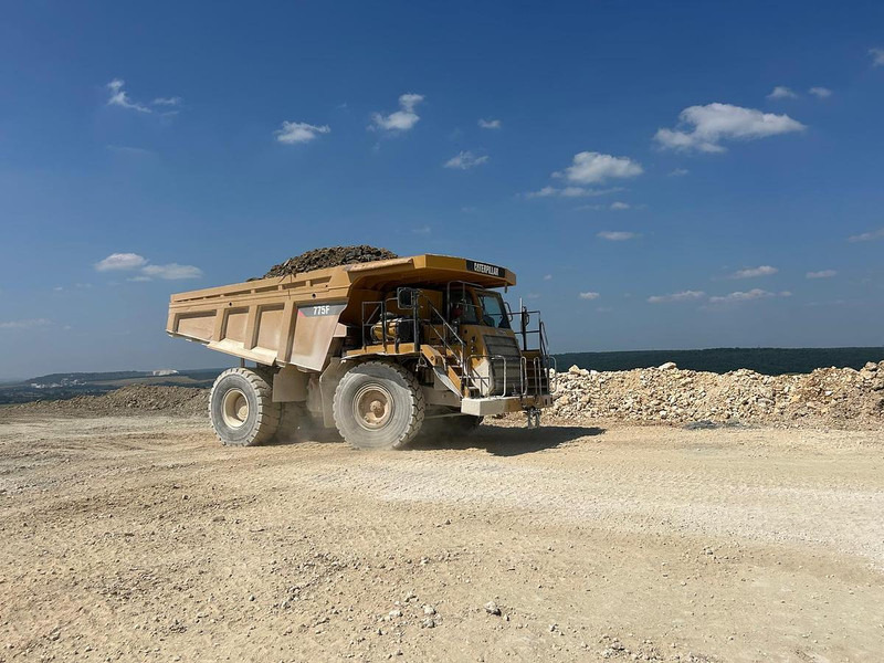 Caterpillar Rebuilt 775F - - Dumper: picture 2 Caterpillar Rebuilt 775F - - Dumper: picture 2