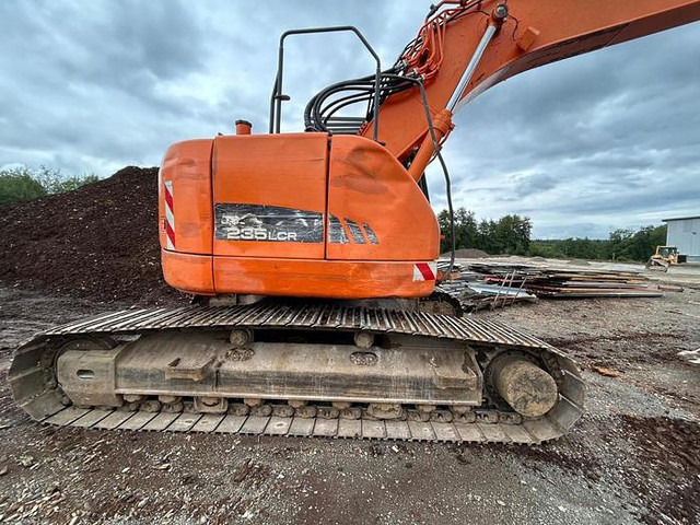 Doosan DX235LCR - - Excavator: picture 5 Doosan DX235LCR - - Excavator: picture 5