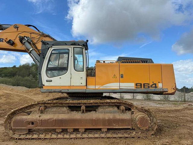 Liebherr - Excavator: picture 3 Liebherr - Excavator: picture 3