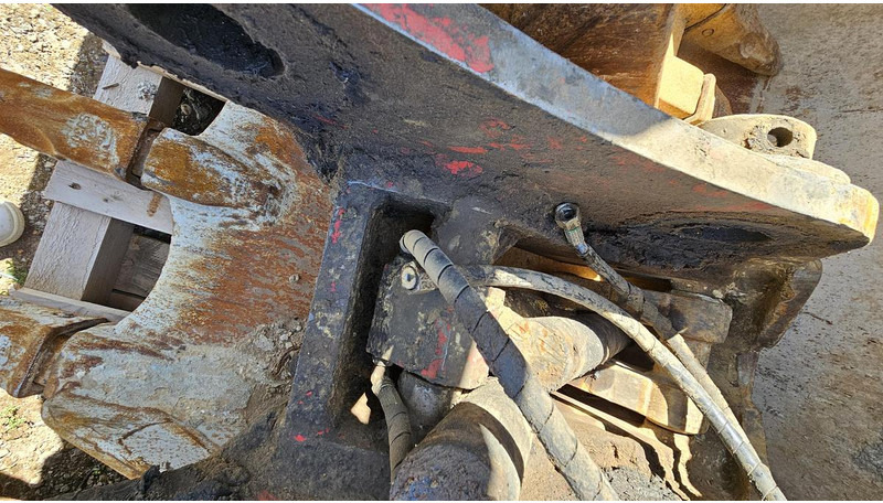 Volvo EW160 - Quick coupler: picture 3 Volvo EW160 - Quick coupler: picture 3