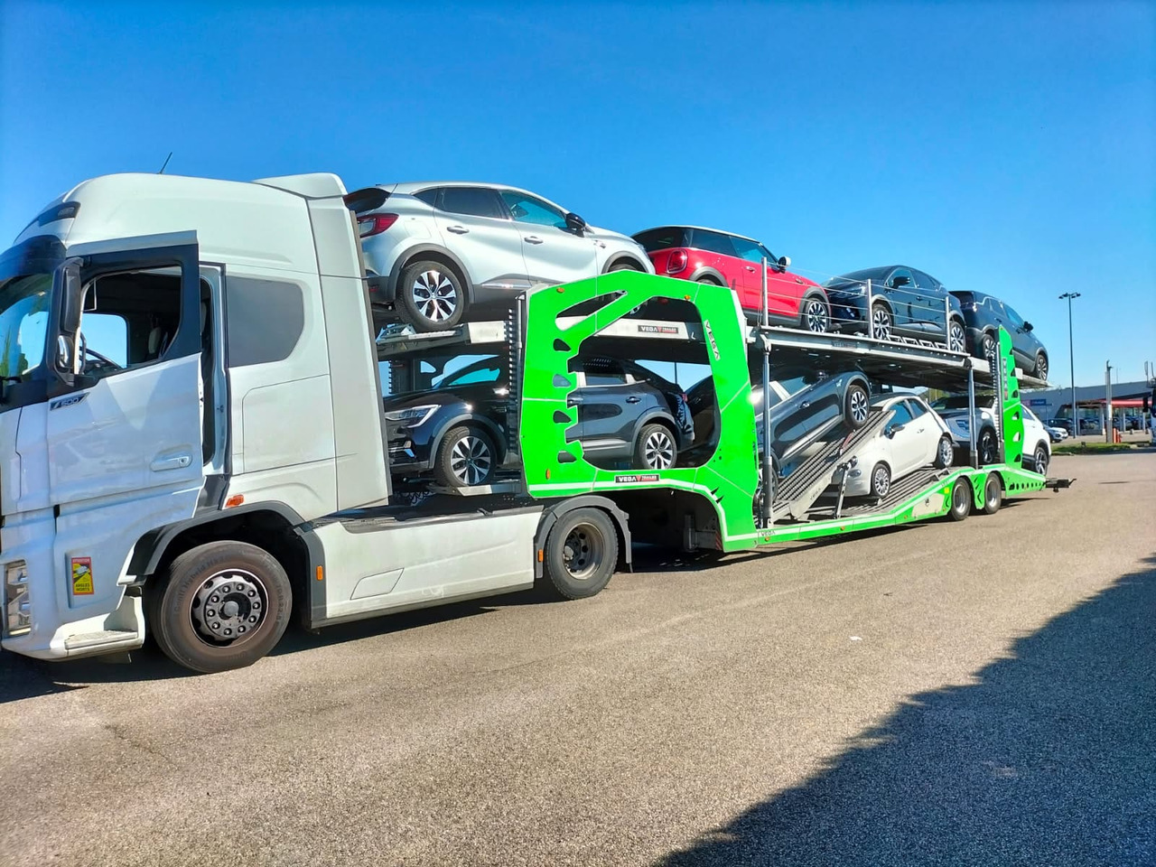 Car Carrier - Autotransporter semi-trailer: picture 4 Car Carrier - Autotransporter semi-trailer: picture 4