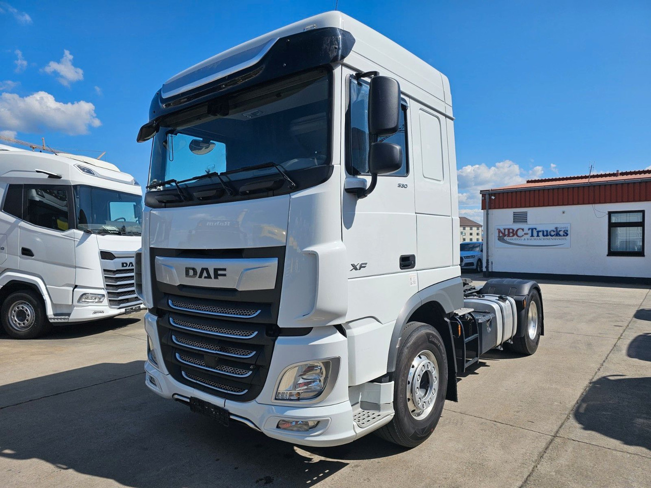Tractor unit DAF XF 530 * SC * ADR * RETARDER * ACC * PARKCOOL *: picture 1