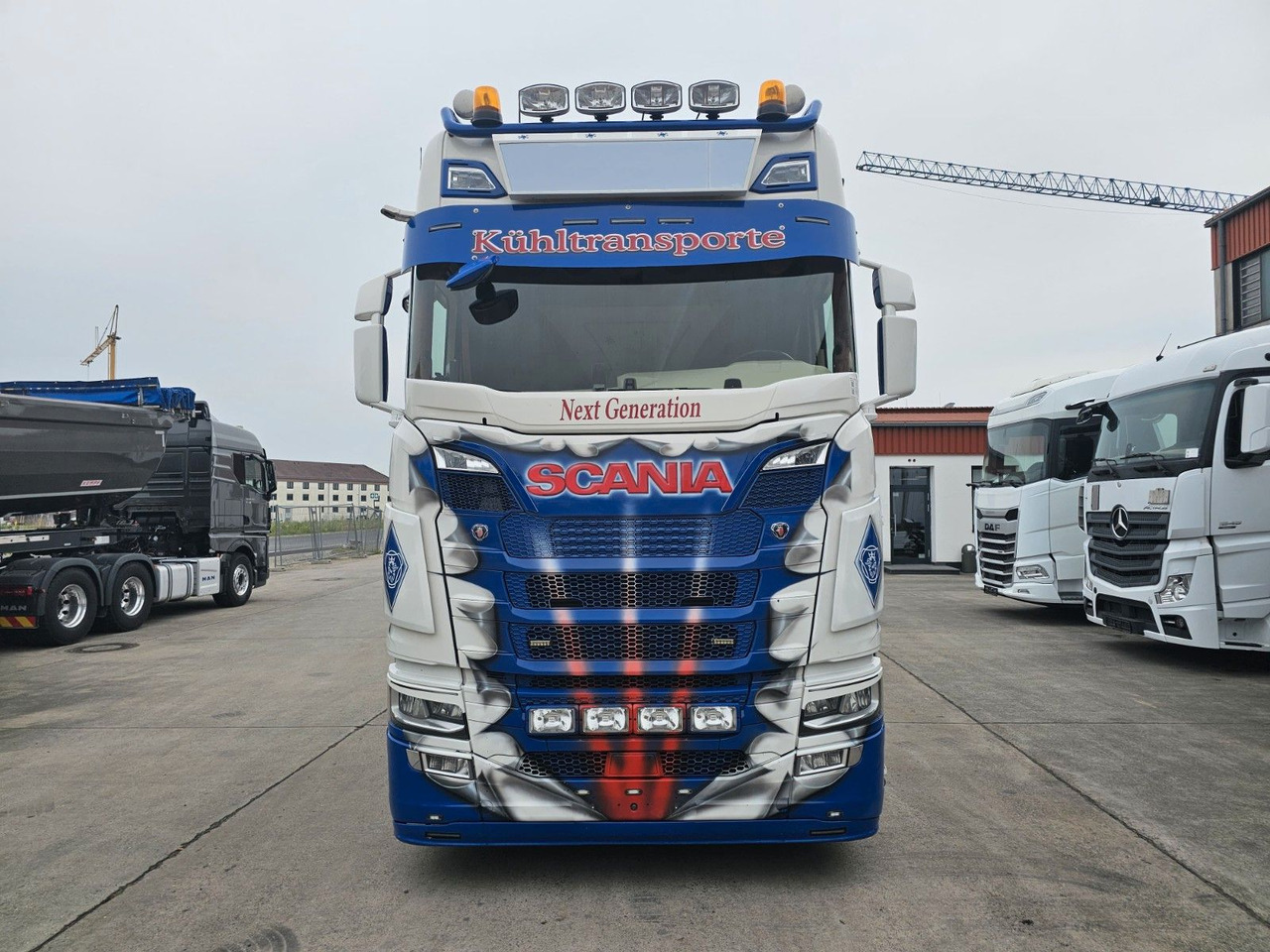 Scania S500 * NEBENANTRIEB * ACC * PARKCOOL * LEDER - Tractor unit: picture 2 Scania S500 * NEBENANTRIEB * ACC * PARKCOOL * LEDER - Tractor unit: picture 2