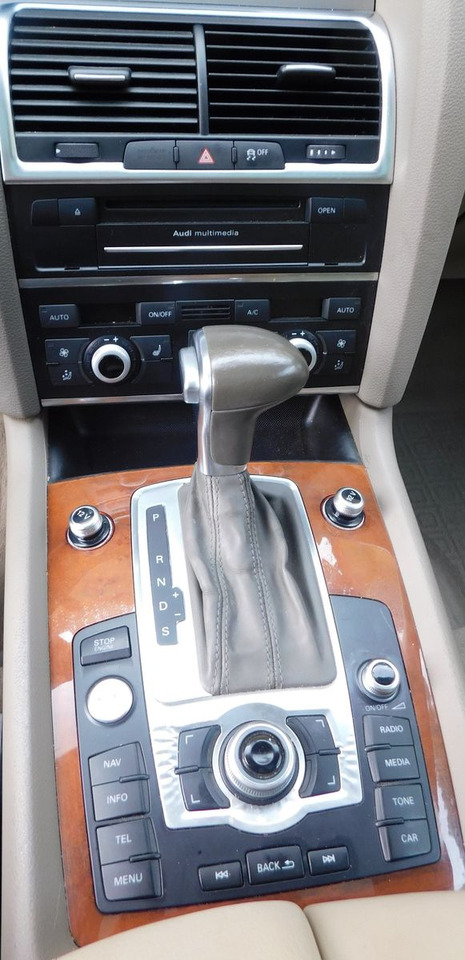 Audi Q7 3.0TFSI 7-Sitzer perfect for UA Export - SUV: picture 5 Audi Q7 3.0TFSI 7-Sitzer perfect for UA Export - SUV: picture 5