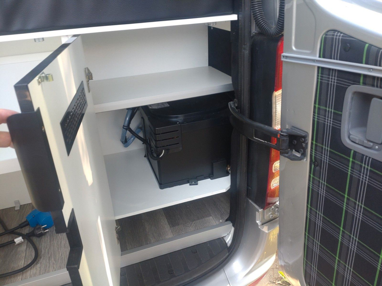 Leasing of  Mercedes-Benz Sprinter 3,5t  Solar / Dusche / WC Mercedes-Benz Sprinter 3,5t  Solar / Dusche / WC: picture 20
