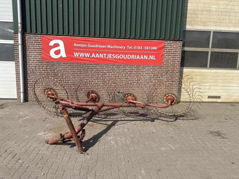 4 bords gedragen acrobaat - Gebruikt - Tedder/ Rake: picture 1 4 bords gedragen acrobaat - Gebruikt - Tedder/ Rake: picture 1