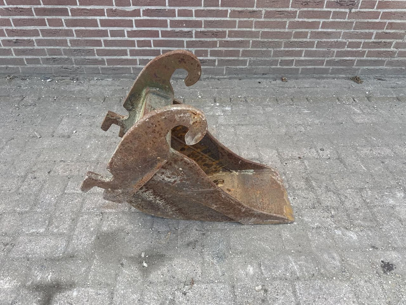 Banaanbak CW 10 - Bucket for Construction machinery: picture 2 Banaanbak CW 10 - Bucket for Construction machinery: picture 2