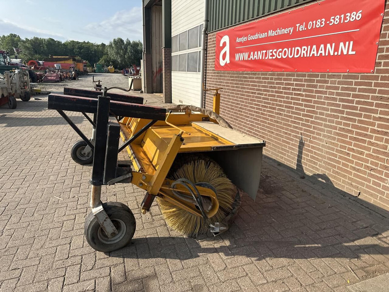 Onbekend Rolbezem - Broom: picture 2 Onbekend Rolbezem - Broom: picture 2