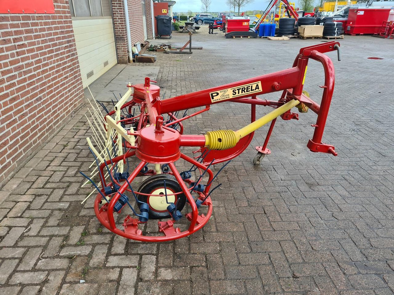 PZ strela - Tedder/ Rake: picture 4 PZ strela - Tedder/ Rake: picture 4