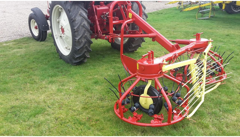 PZ strela - Tedder/ Rake: picture 3 PZ strela - Tedder/ Rake: picture 3