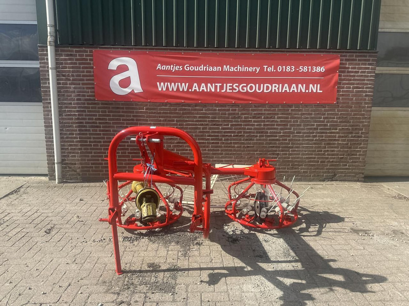 Strela hooischudder - Gebruikt - Tedder/ Rake: picture 1 Strela hooischudder - Gebruikt - Tedder/ Rake: picture 1