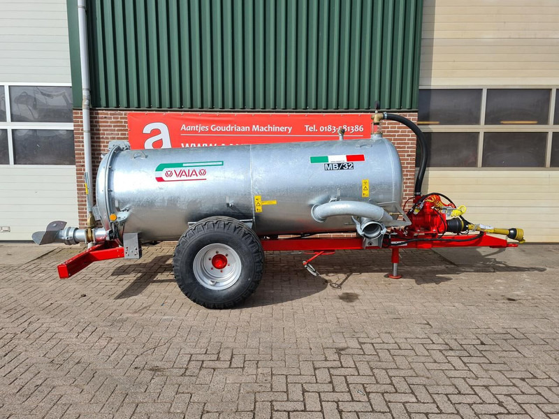 Vaia waterwagen MB32 - Manure spreader: picture 1 Vaia waterwagen MB32 - Manure spreader: picture 1