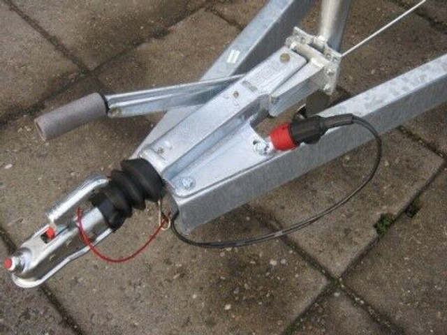 Snelverkeer aanhangers (voor IBC tank) - Chassis trailer: picture 4 Snelverkeer aanhangers (voor IBC tank) - Chassis trailer: picture 4