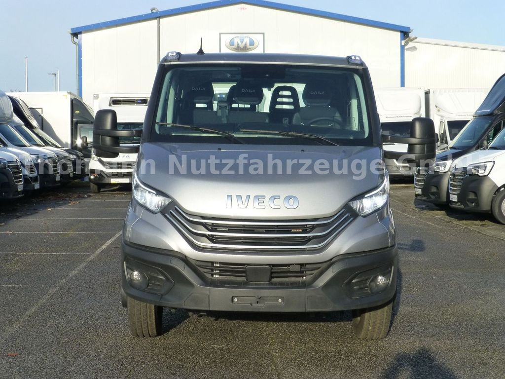 Iveco DAILY 70C18 DoKa Schiebeplateau Luftfed Navi - Tow truck, Commercial vehicle: picture 4 Iveco DAILY 70C18 DoKa Schiebeplateau Luftfed Navi - Tow truck, Commercial vehicle: picture 4