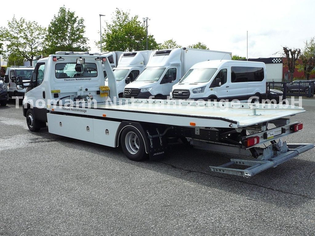 Iveco DAILY 72C18 Schiebeplateu Hubbrille Luftfed Navi Iveco DAILY 72C18 Schiebeplateu Hubbrille Luftfed Navi - Tow truck, Commercial vehicle: picture 5 Iveco DAILY 72C18 Schiebeplateu Hubbrille Luftfed Navi Iveco DAILY 72C18 Schiebeplateu Hubbrille Luftfed Navi - Tow truck, Commercial vehicle: picture 5