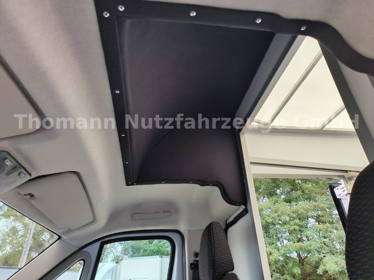 Peugeot Boxer Premium Koffer Extra Tief mit Klappe ! - Box van: picture 5 Peugeot Boxer Premium Koffer Extra Tief mit Klappe ! - Box van: picture 5