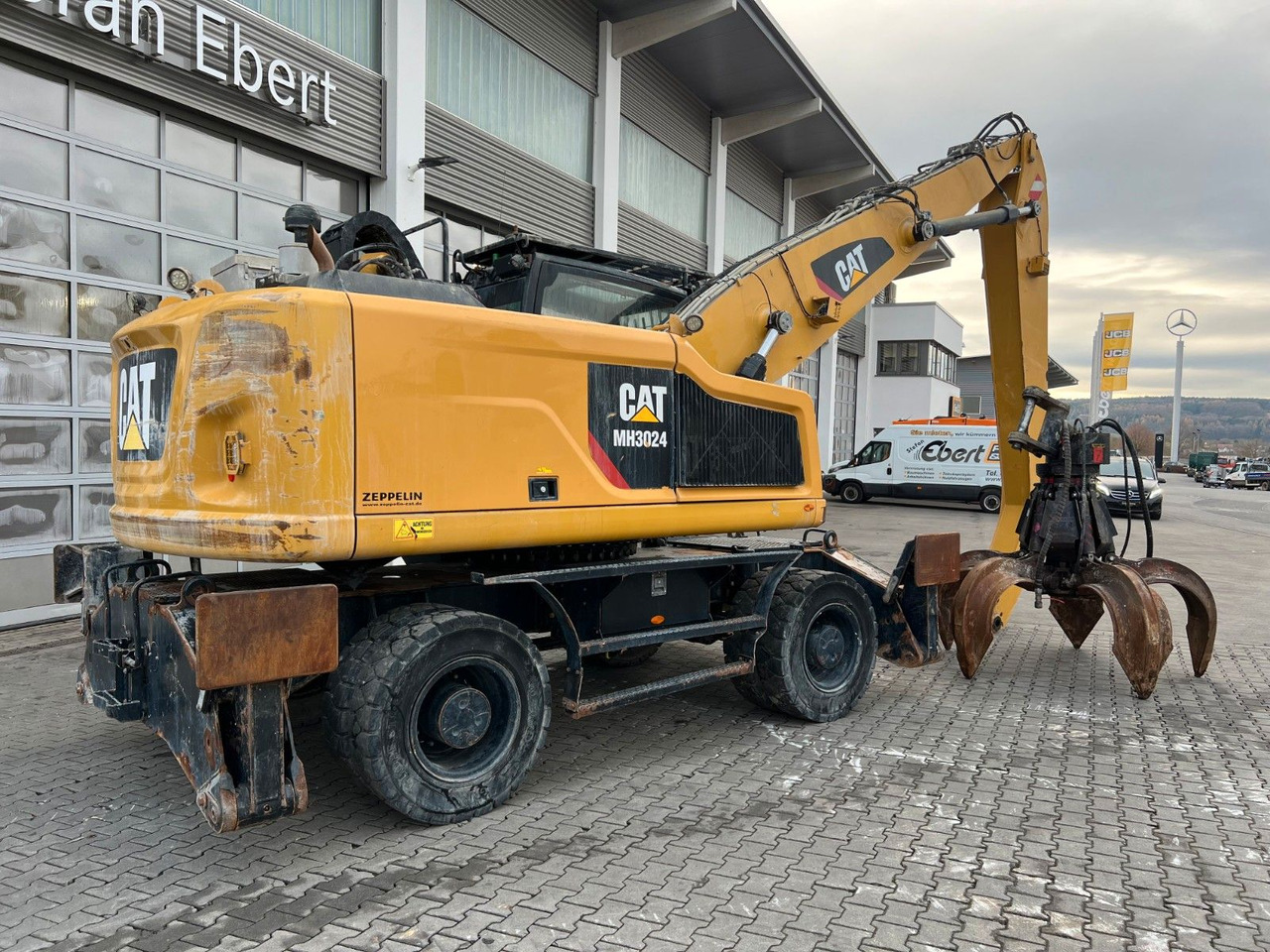 CAT MH3024 / MH 3024 / Greifer / 2018 / 10.735h - Wheel excavator: picture 4 CAT MH3024 / MH 3024 / Greifer / 2018 / 10.735h - Wheel excavator: picture 4