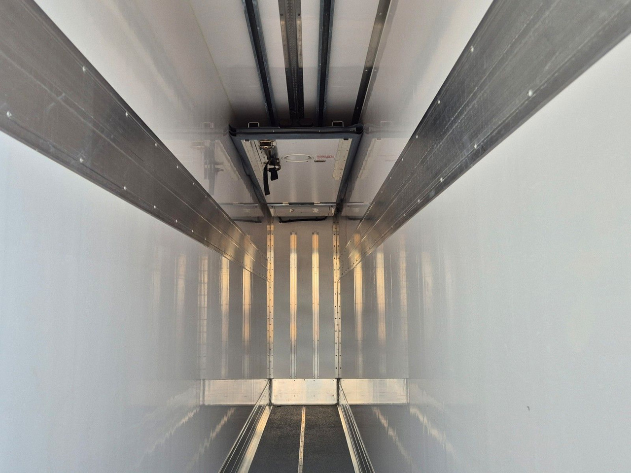 Refrigerator truck Iveco AD190S40/FP Lamberet Mitsubishi LBW Tür AHK: picture 36