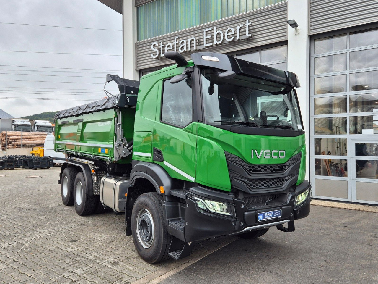 Iveco AT300X54Z HR OFF Bordmatik AHK Intarder - Tipper: picture 2 Iveco AT300X54Z HR OFF Bordmatik AHK Intarder - Tipper: picture 2