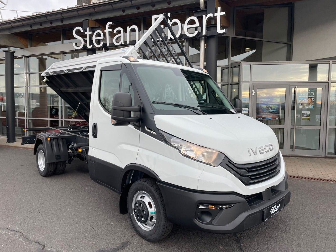 Iveco Daily 35C14 A8 *R3.450mm*Automatik* 7x vorhanden - Tipper van: picture 1 Iveco Daily 35C14 A8 *R3.450mm*Automatik* 7x vorhanden - Tipper van: picture 1