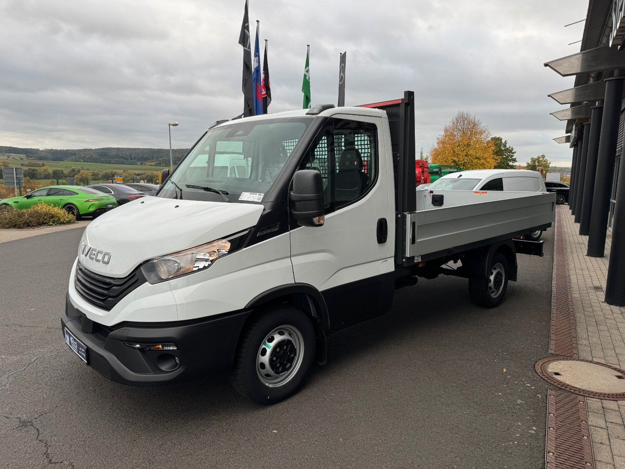 Iveco Daily 35S16 A8 *R3.450mm*Automatik*AHK*Kamera* - Open body delivery van: picture 3 Iveco Daily 35S16 A8 *R3.450mm*Automatik*AHK*Kamera* - Open body delivery van: picture 3