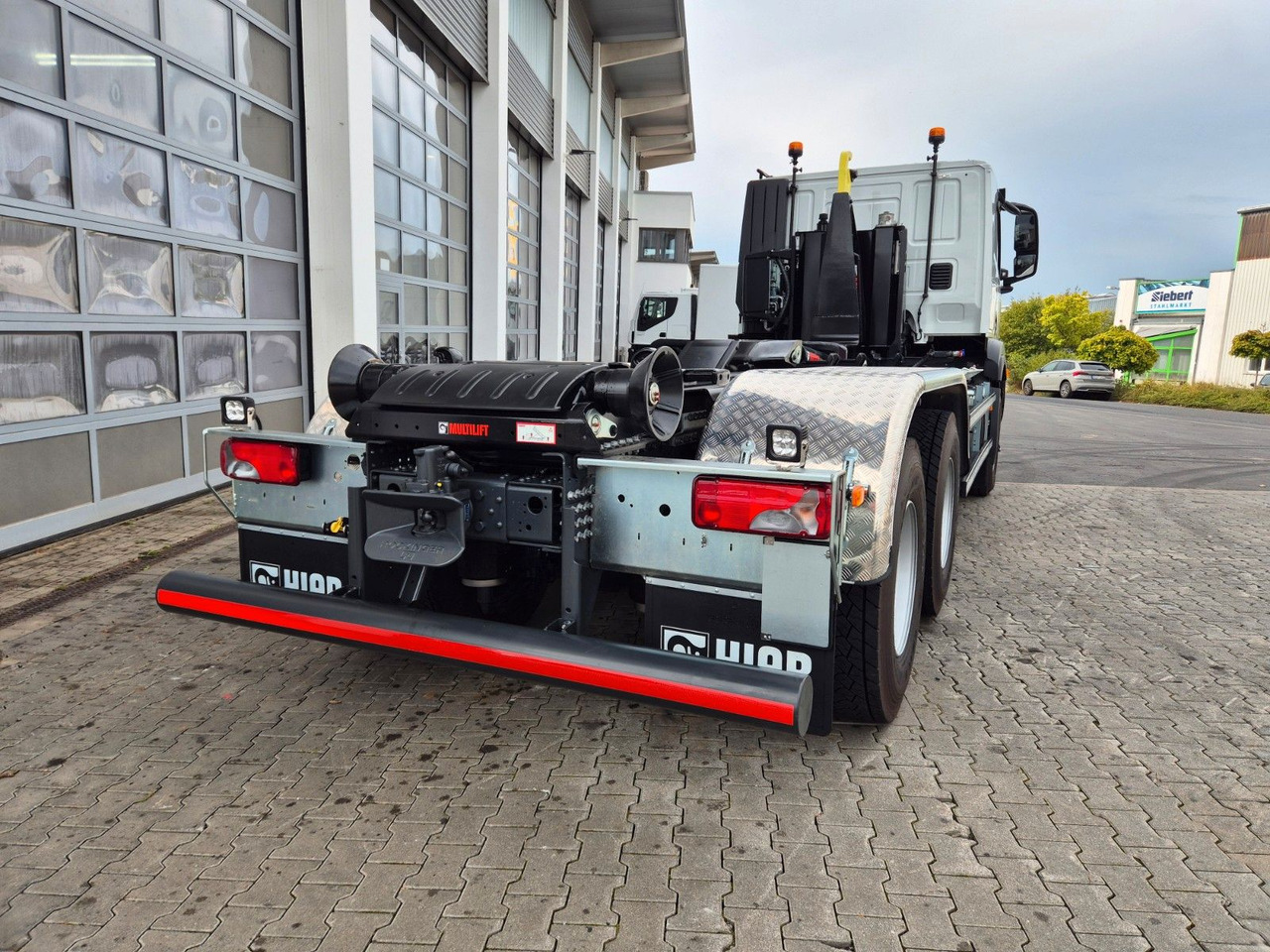 Hook lift truck Iveco X-Way AT300X48Z/P HR OFF 6x4 Hiab Winterdienst: picture 36