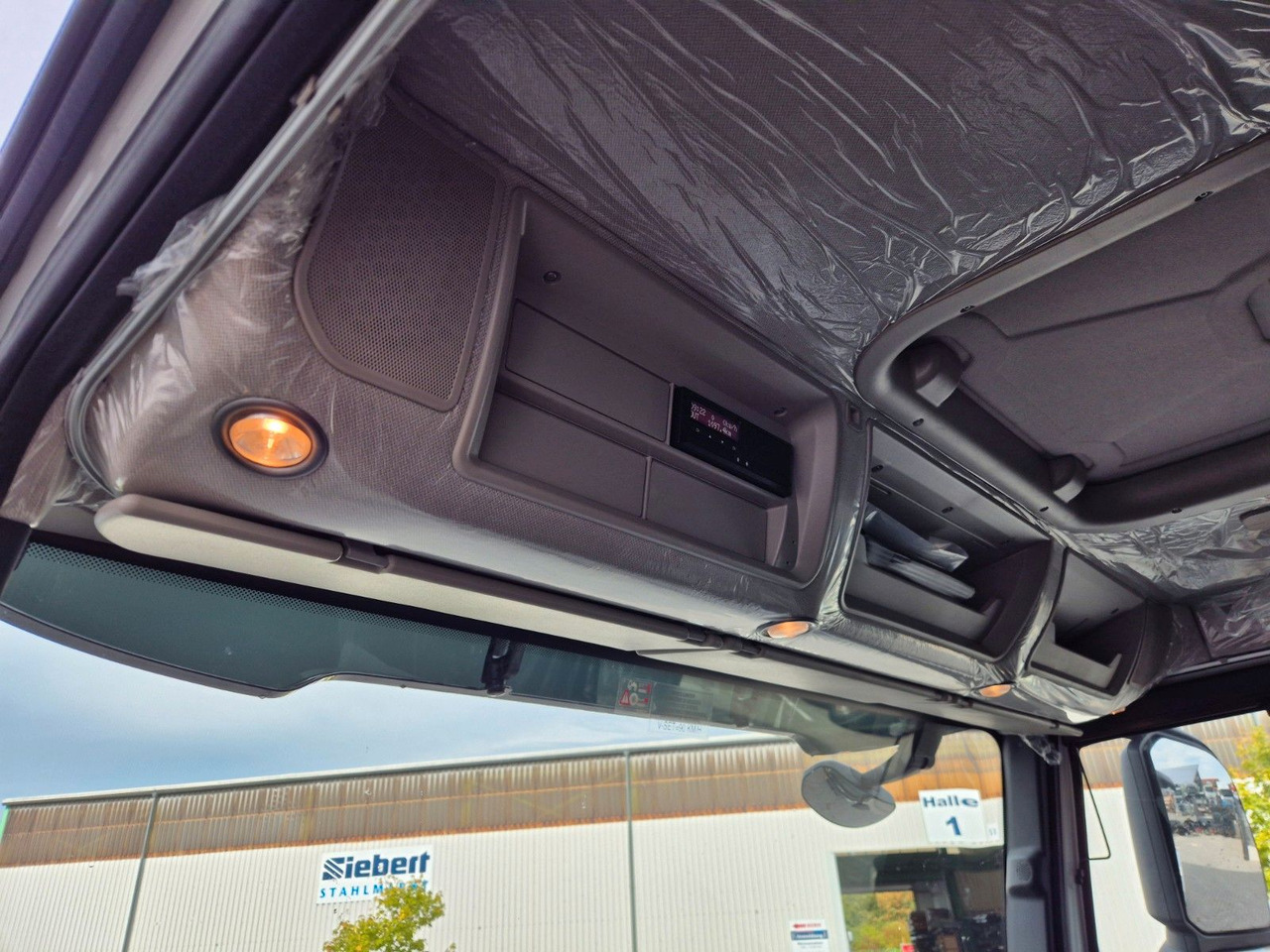 Hook lift truck Iveco X-Way AT300X48Z/P HR OFF 6x4 Hiab Winterdienst: picture 26