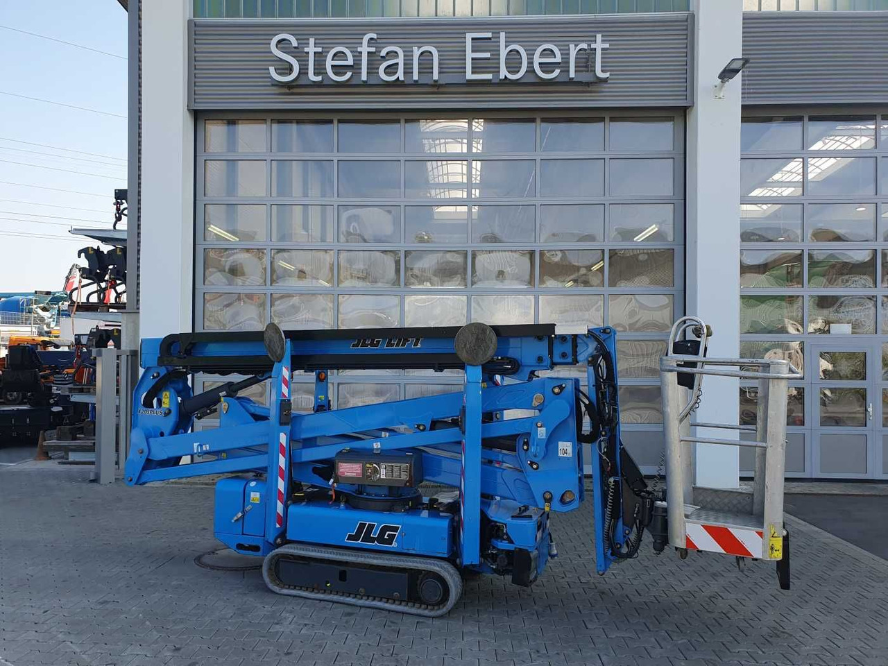 JLG X20JP / 20m / Benzin / 650h / 1.600h - Truck mounted aerial platform: picture 5 JLG X20JP / 20m / Benzin / 650h / 1.600h - Truck mounted aerial platform: picture 5