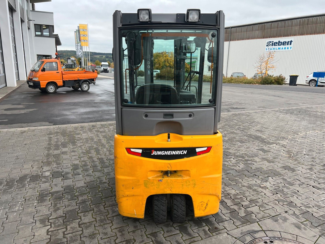 Jungheinrich EFG 215 / Triplex 4.25m / 1.851h / Batterie 2023 - Electric forklift: picture 4 Jungheinrich EFG 215 / Triplex 4.25m / 1.851h / Batterie 2023 - Electric forklift: picture 4