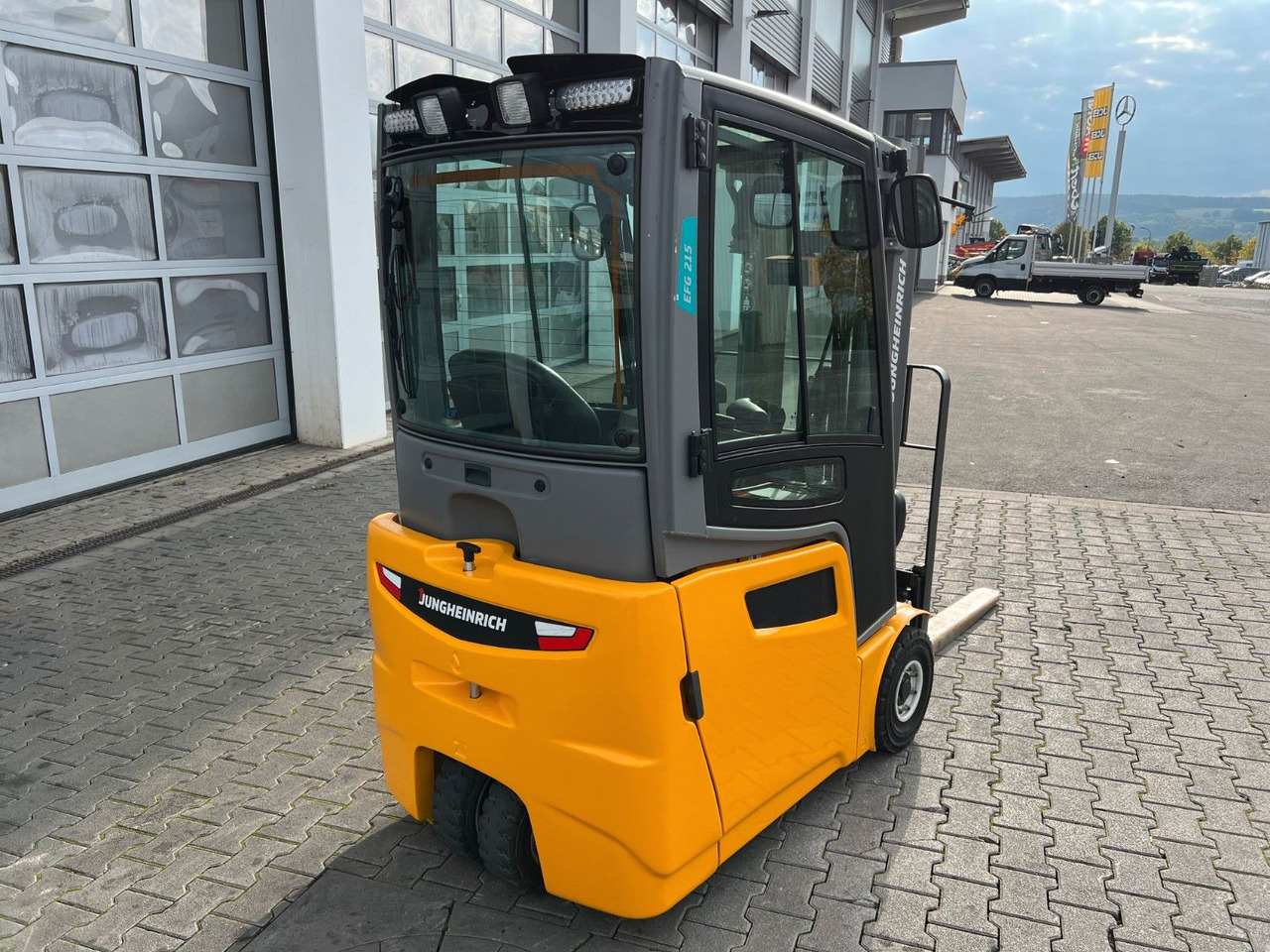 Jungheinrich EFG 215 / Triplex: 4.25m! / SS / 4.029h - Electric forklift: picture 4 Jungheinrich EFG 215 / Triplex: 4.25m! / SS / 4.029h - Electric forklift: picture 4
