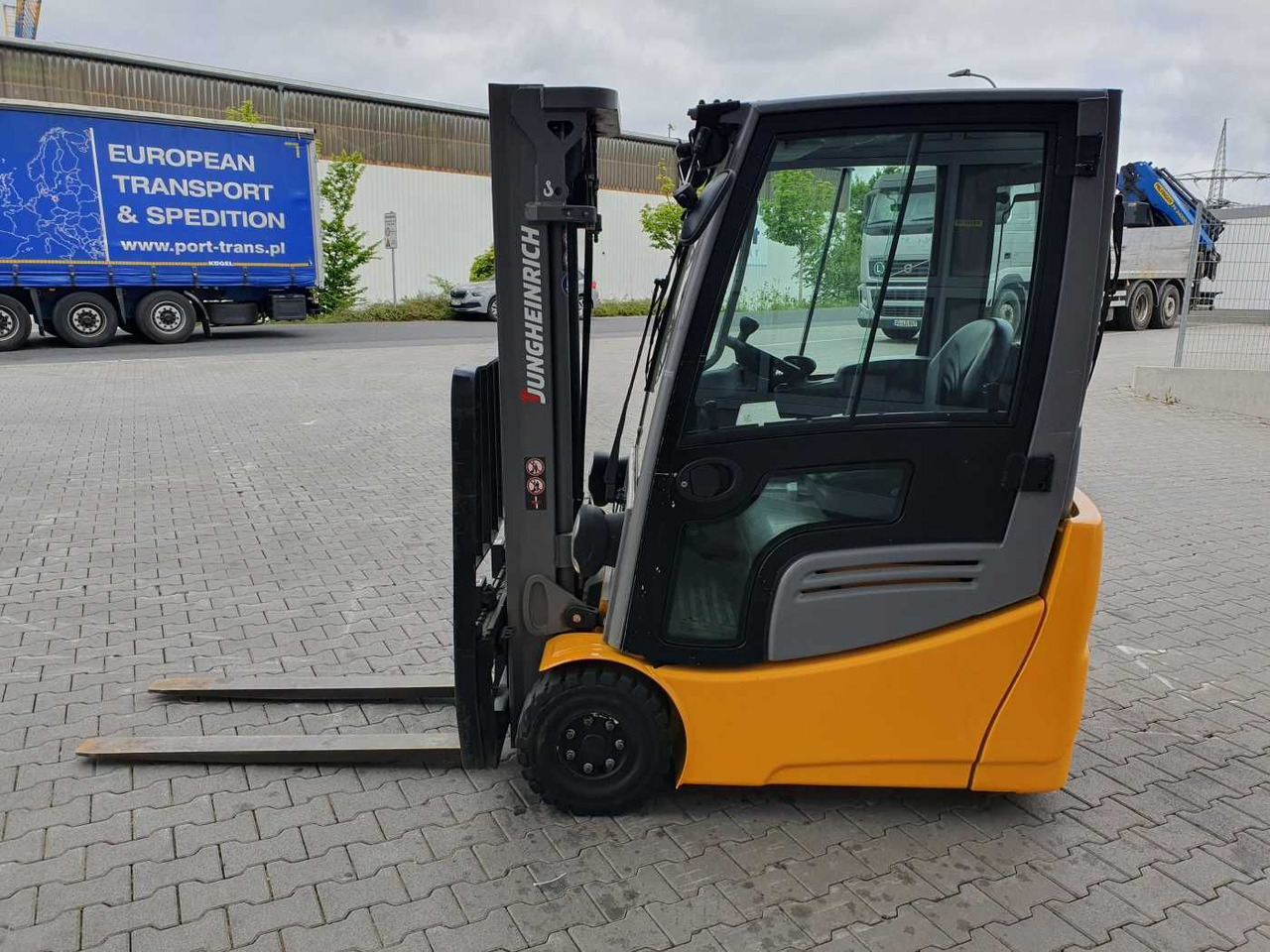 Electric forklift Jungheinrich EFG 215 / Triplex: 4.25m! / SS /  4.297h!: picture 6