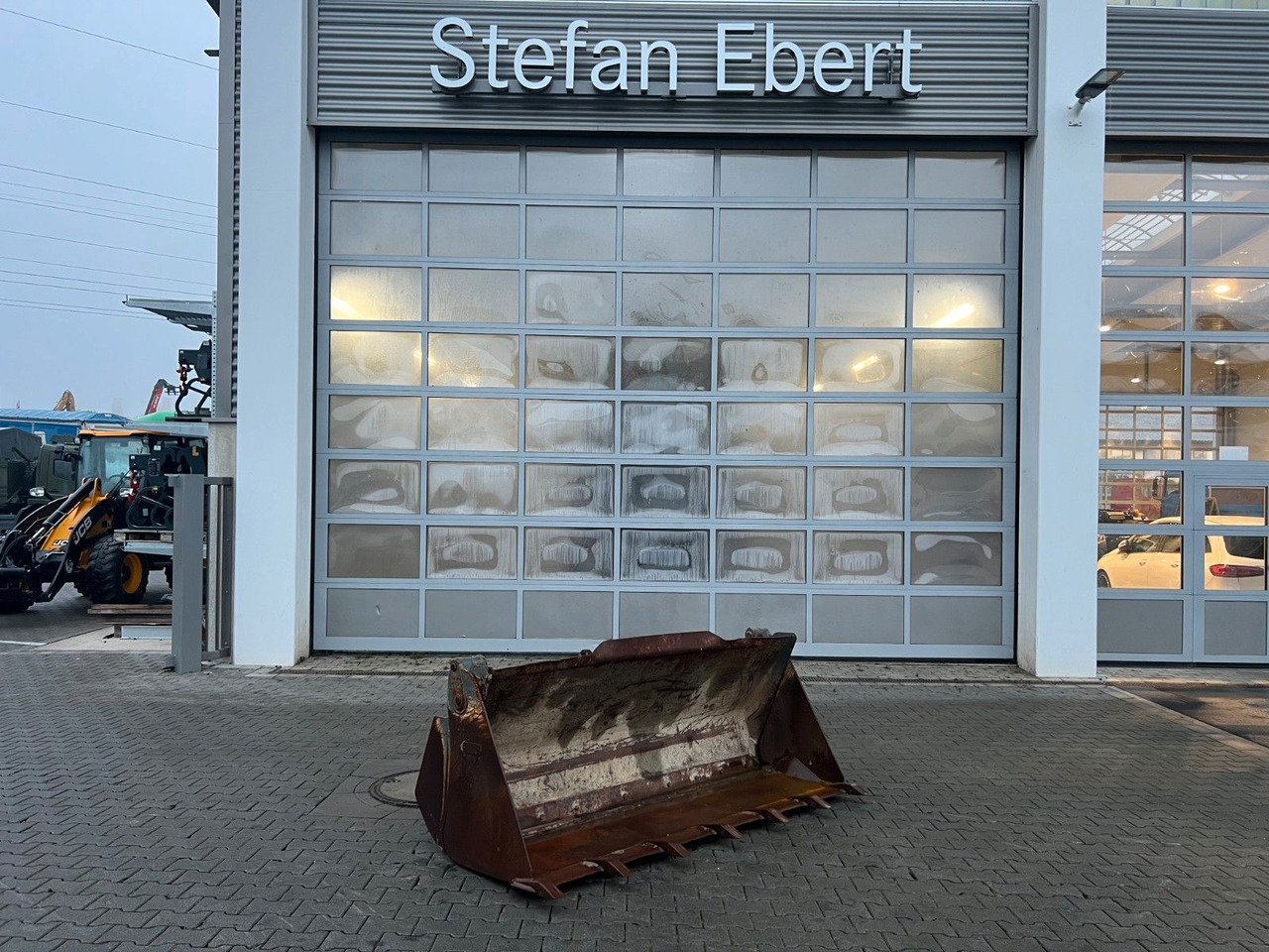 Klappschaufel / Zettelmeyer / Volvo CAT JCB - Loader bucket: picture 1 Klappschaufel / Zettelmeyer / Volvo CAT JCB - Loader bucket: picture 1