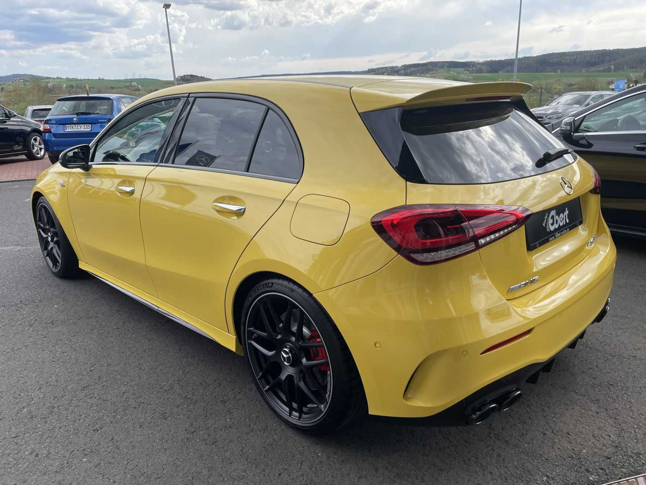 Mercedes-Benz A 45 S AMG PerfSitz+Night+PAGA+RIDE +19' - Sedan: picture 3 Mercedes-Benz A 45 S AMG PerfSitz+Night+PAGA+RIDE +19' - Sedan: picture 3