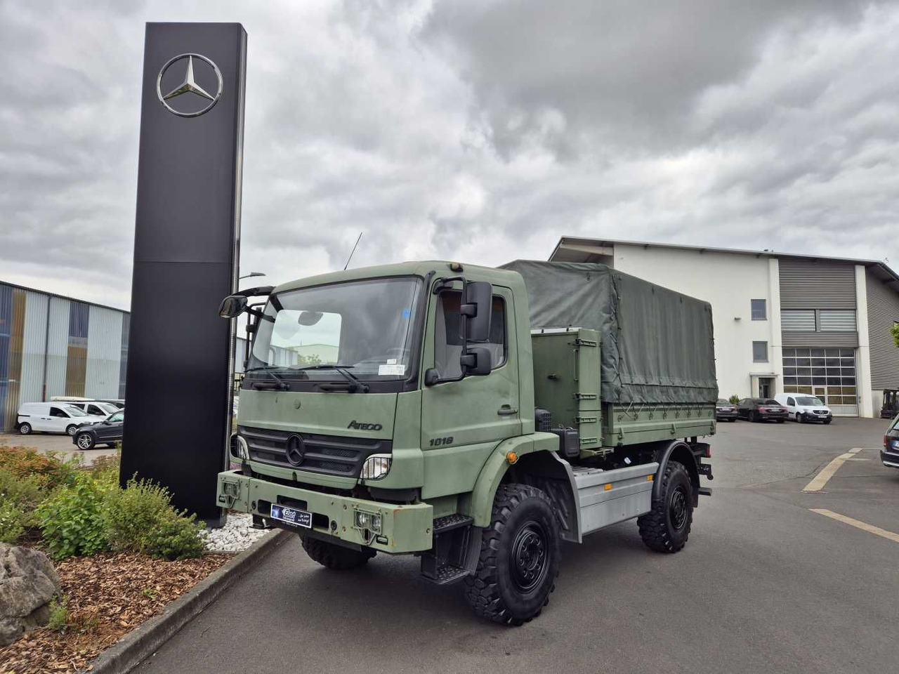 Mercedes-Benz Atego 1018 A 4x4 Singlebereifung 6 Stück vorh. - Dropside/ Flatbed truck: picture 1 Mercedes-Benz Atego 1018 A 4x4 Singlebereifung 6 Stück vorh. - Dropside/ Flatbed truck: picture 1
