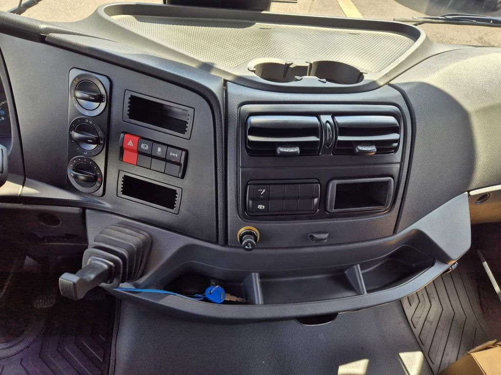 New Cab chassis truck Mercedes-Benz Atego 818 L Fahrgestell, 6 Stück vorhanden Mercedes-Benz Atego 818 L Fahrgestell, 2 Stück vorhanden: picture 10