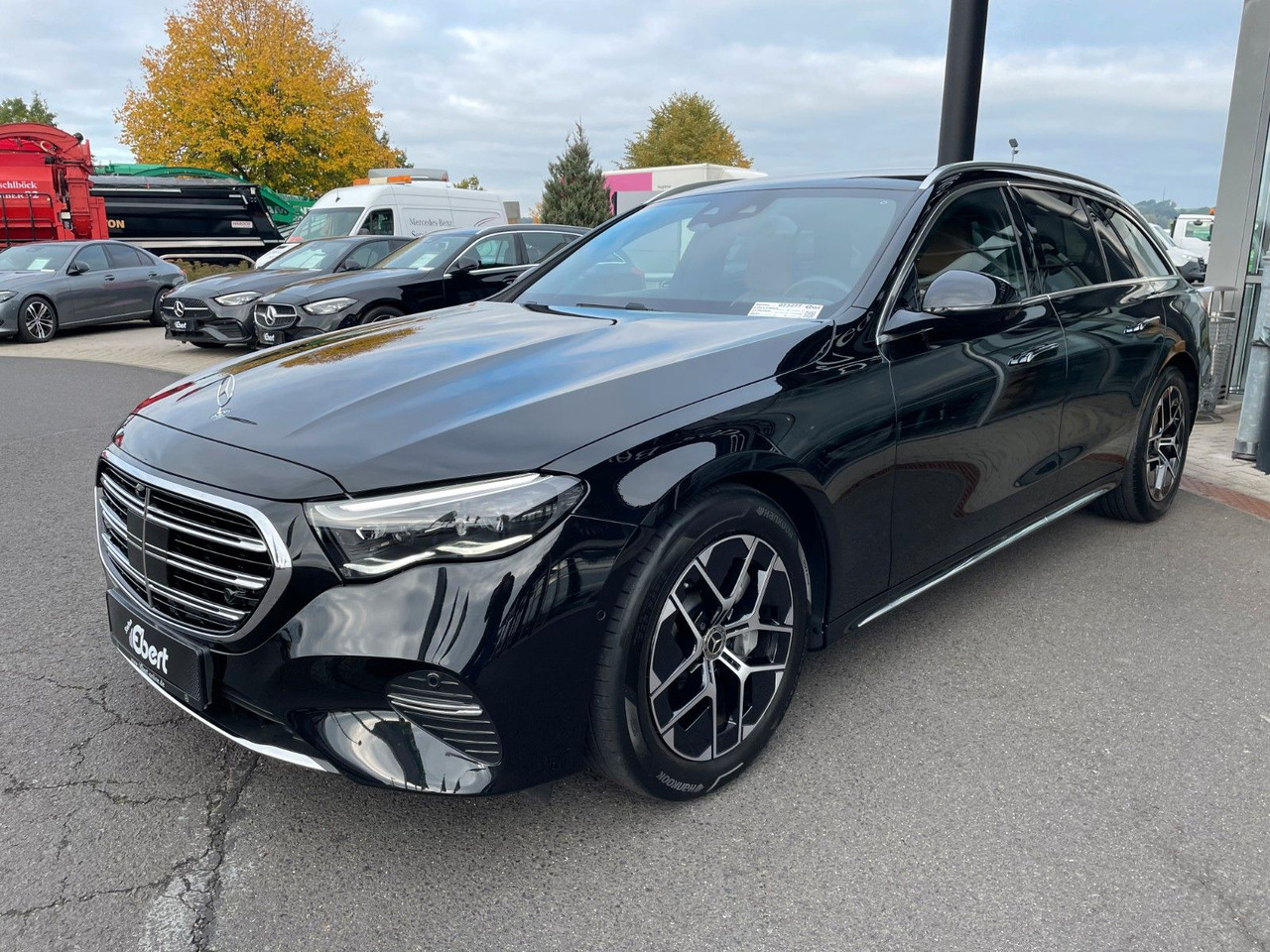 Mercedes-Benz E 220 d T Exclusive Nappa+AHK+360°+Burm+Sitzklim - Station wagon: picture 3 Mercedes-Benz E 220 d T Exclusive Nappa+AHK+360°+Burm+Sitzklim - Station wagon: picture 3