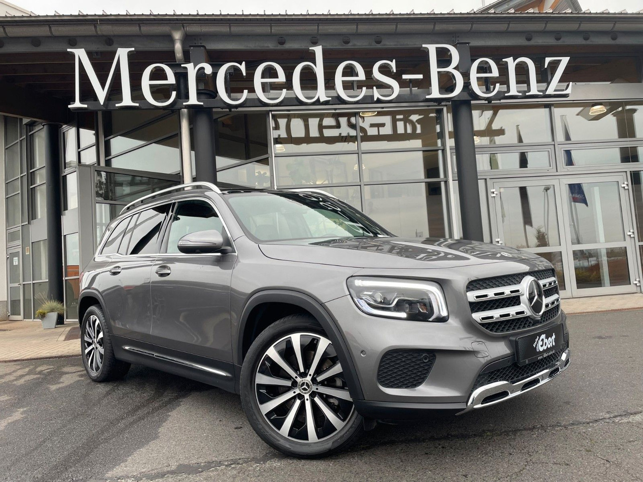 Mercedes-Benz GLB 220 d 4MATIC Progressive AHK+Memory+Pano+360 - SUV: picture 1 Mercedes-Benz GLB 220 d 4MATIC Progressive AHK+Memory+Pano+360 - SUV: picture 1