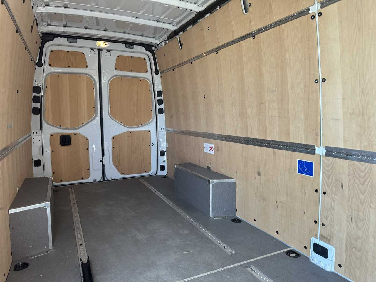 Panel van Mercedes-Benz Sprinter 317 CDI 4325 9G Klima Kamera Schwing: picture 8