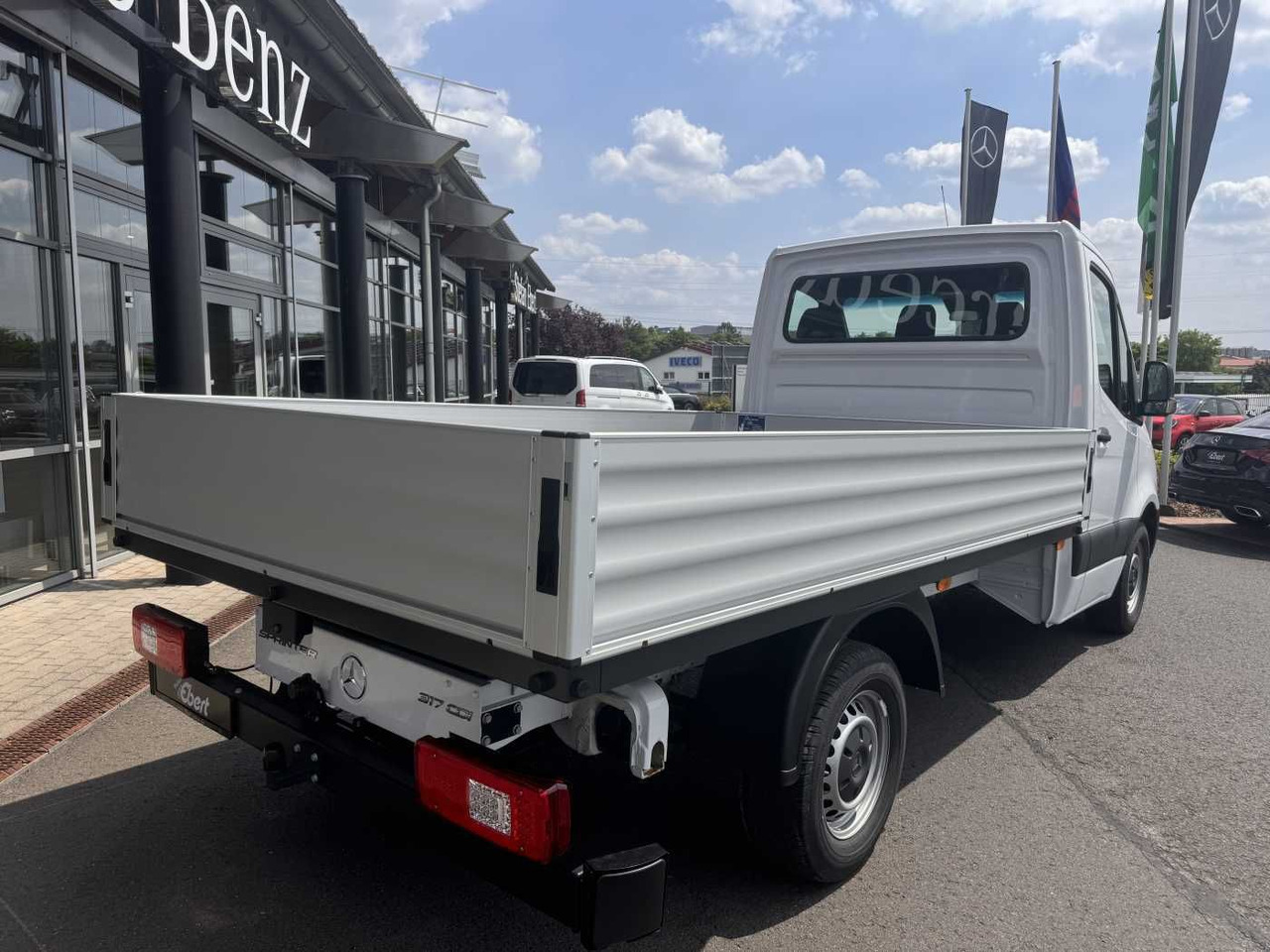 Mercedes-Benz Sprinter 317 CDI 9G 3665 Klima Kamera AHK LED - Curtain side van: picture 4 Mercedes-Benz Sprinter 317 CDI 9G 3665 Klima Kamera AHK LED - Curtain side van: picture 4