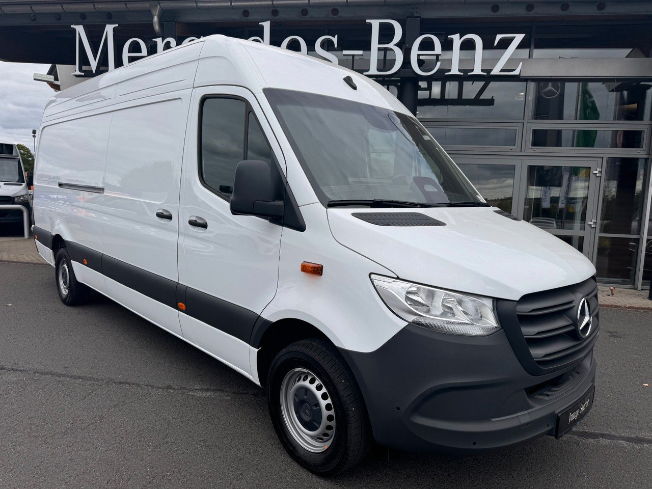 Mercedes-Benz Sprinter 317 CDI 9G 4325 Klima AHK Kamera - Panel van: picture 1 Mercedes-Benz Sprinter 317 CDI 9G 4325 Klima AHK Kamera - Panel van: picture 1