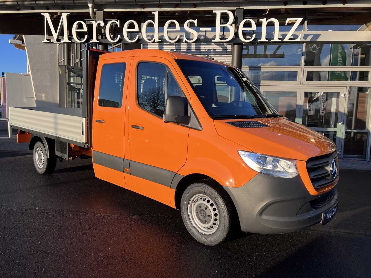 Mercedes-Benz Sprinter 317 CDI DoKa 4325 Klima MBUX Stdheiz - Open body delivery van, Combi van: picture 1 Mercedes-Benz Sprinter 317 CDI DoKa 4325 Klima MBUX Stdheiz - Open body delivery van, Combi van: picture 1