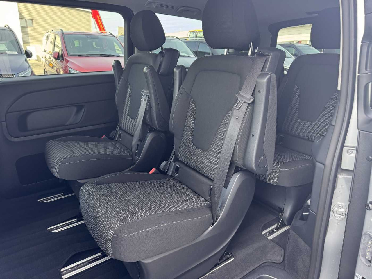 Passenger van Mercedes-Benz V 220 d EDITION DISTRONIC MBUX Kamera 6Sitze: picture 8