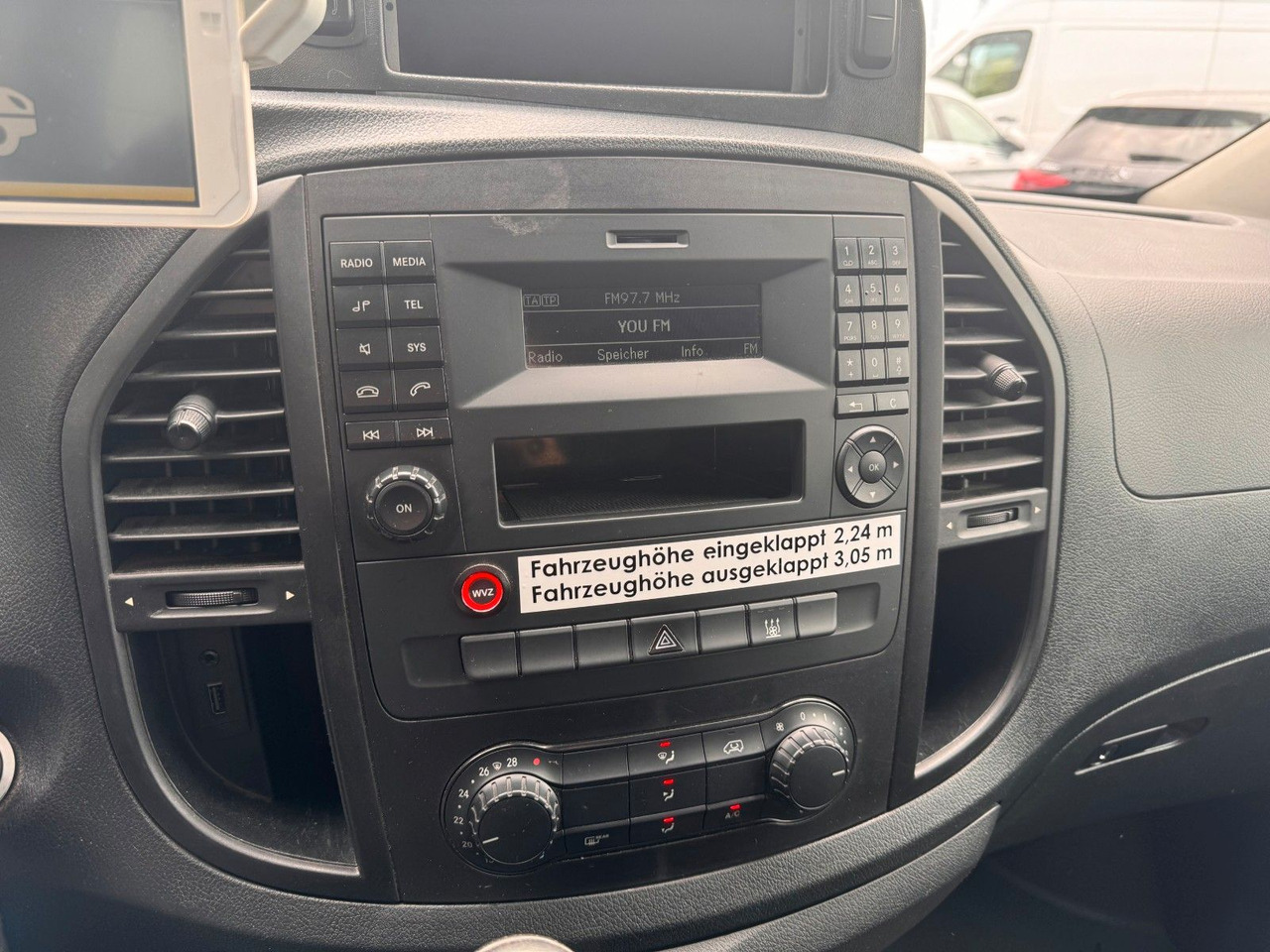 Passenger van Mercedes-Benz Vito 111 CDI Tourer Begleitfahrzeug BF3+ / WVZ: picture 17