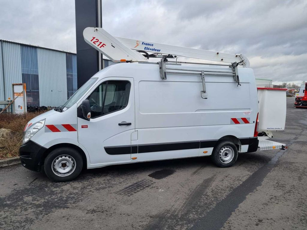 Renault Master 2.3 dCi / France Elevateur 121FT, 12m - Panel van: picture 4 Renault Master 2.3 dCi / France Elevateur 121FT, 12m - Panel van: picture 4