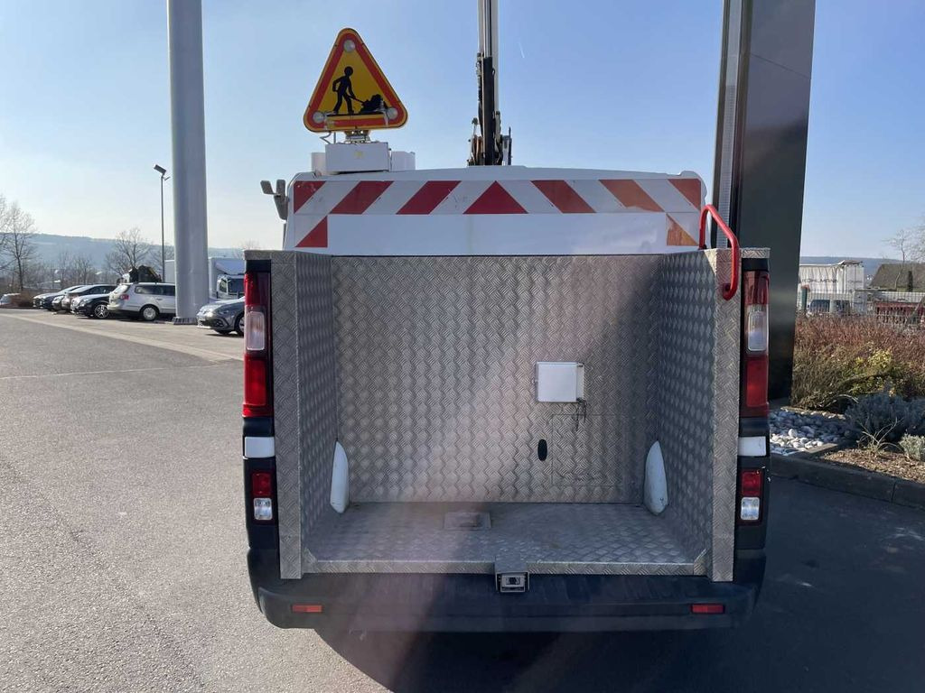 Renault Trafic dCi 120 L1H1 / France Elavateur 091F 9m - Truck mounted aerial platform, Commercial vehicle: picture 5 Renault Trafic dCi 120 L1H1 / France Elavateur 091F 9m - Truck mounted aerial platform, Commercial vehicle: picture 5